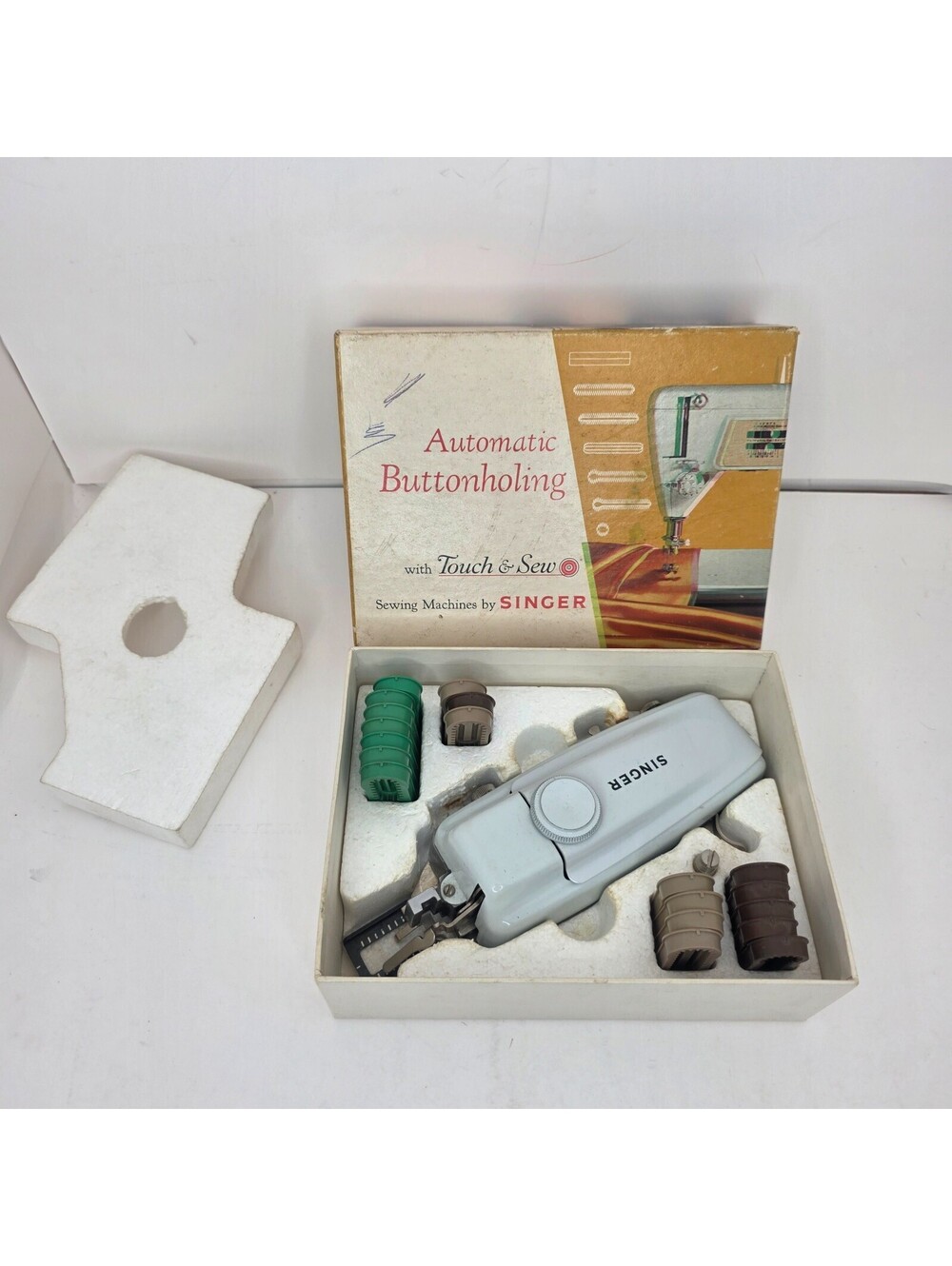Vintage Singer Automatic Buttonholder 161829 Touch & Sew Zig Zag with Templates